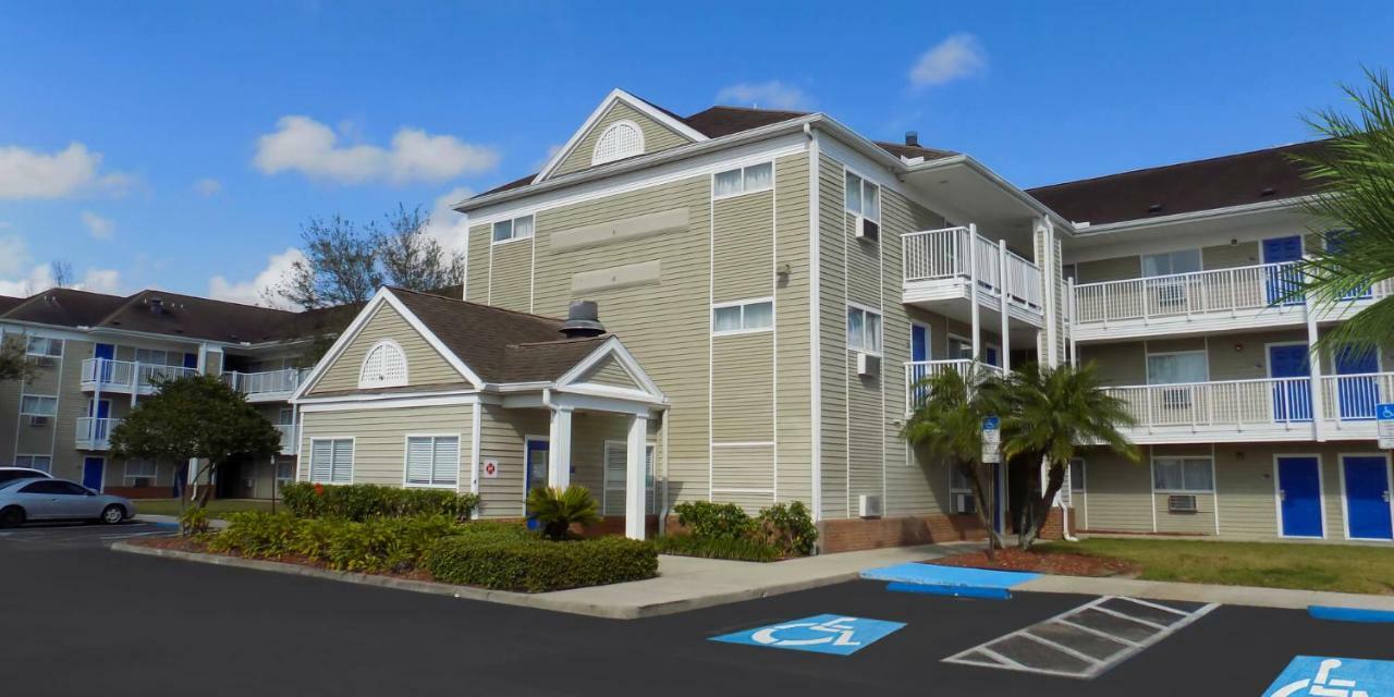 Intown Suites Extended Stay Tampa Fl Orient Park Exterior foto